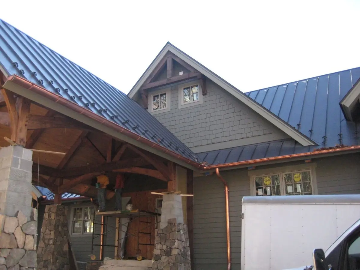 Craftsman Roofing team delivering quality roofing work in Lincoln City